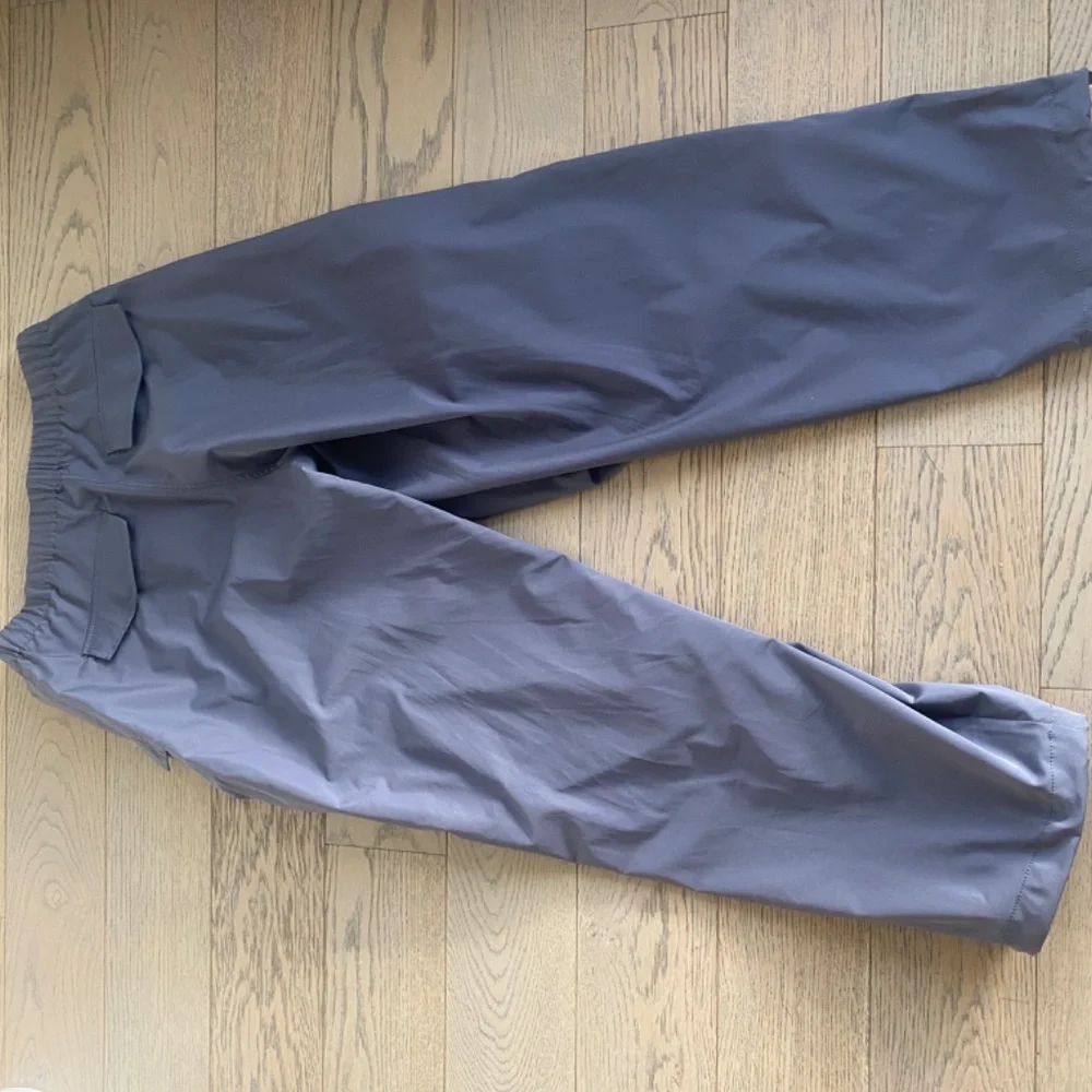 Aritzia Group by Babaton Emerson Pant - Picture 5 of 6